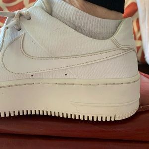 Nike White Air Force 1 Sage Low